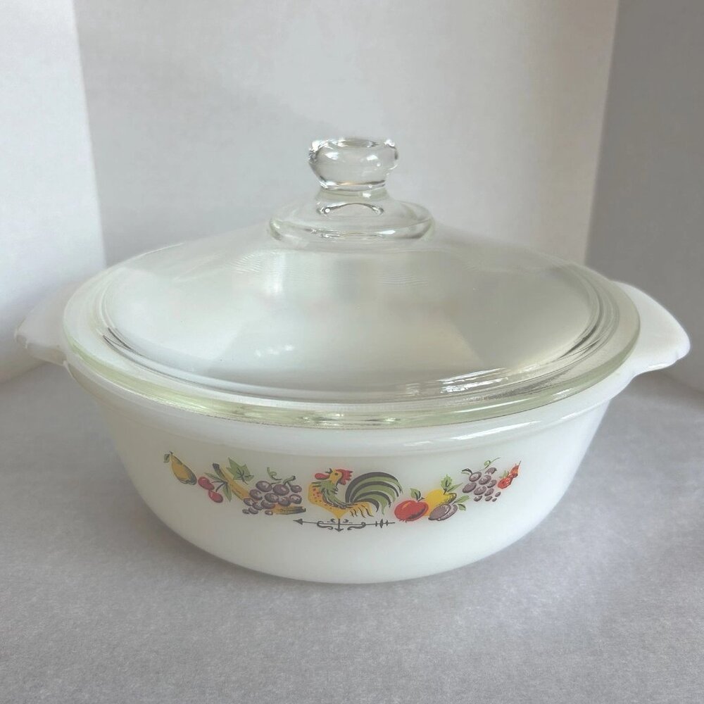 Vintage Fire King Country Rooster 1 1/2 Quart Casserole Mixing Dish With Lid
